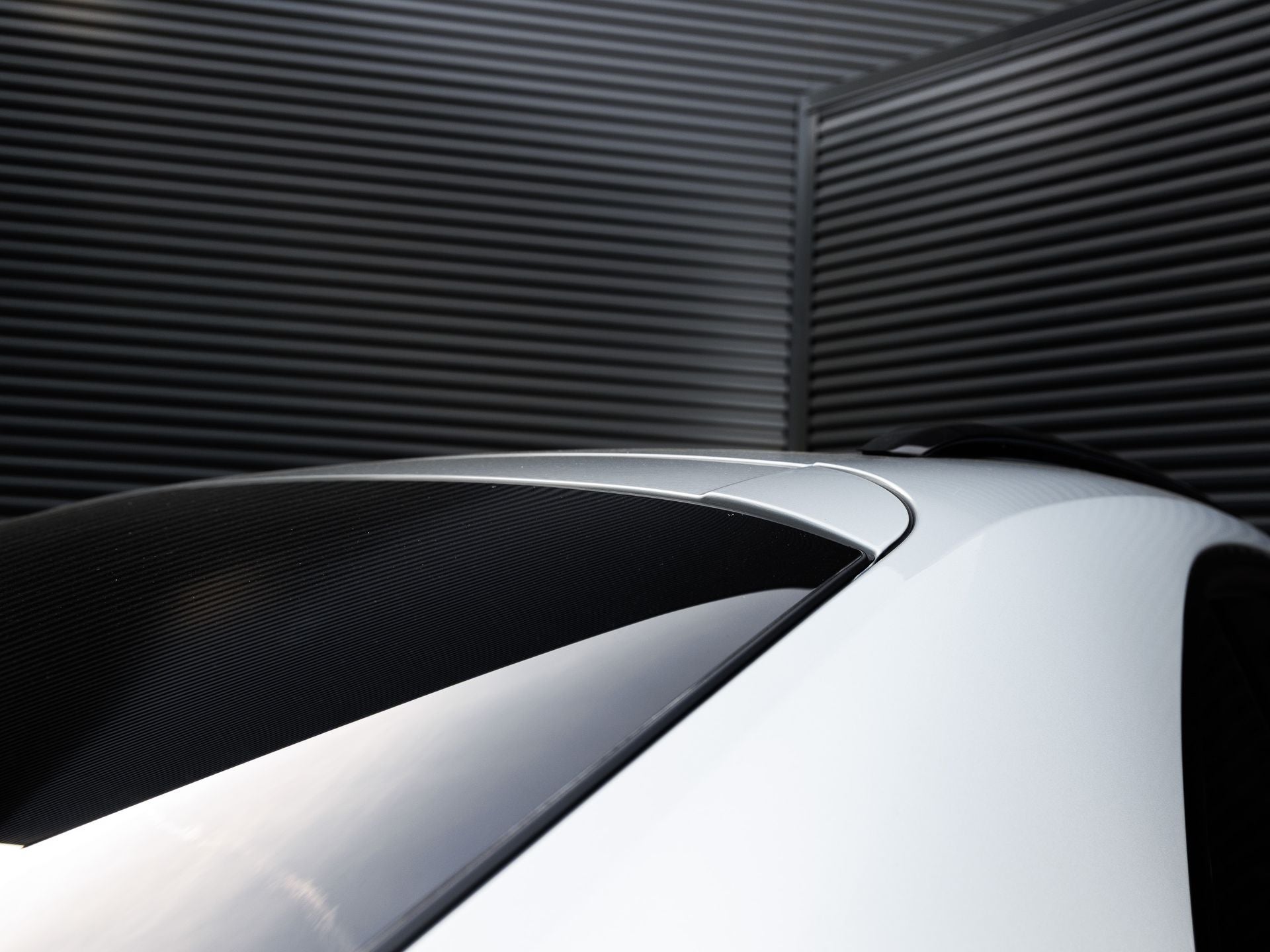 2025 Porsche Macan 4S Electric