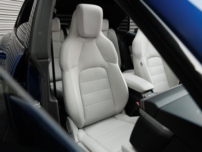 2025 Porsche Macan 4S Electric