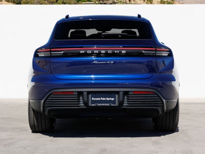 2025 Porsche Macan 4S Electric