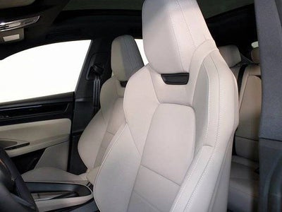 2025 Porsche Macan Macan 4S Electric