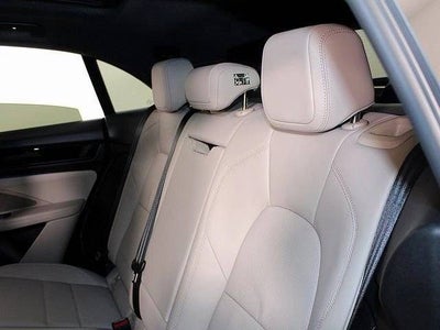 2025 Porsche Macan Macan 4S Electric