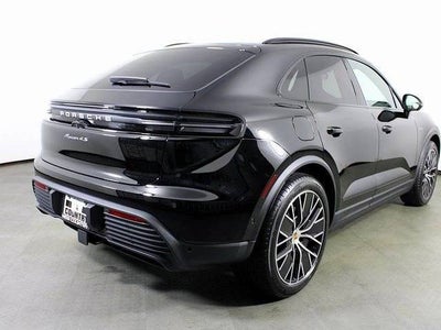 2025 Porsche Macan Macan 4S Electric