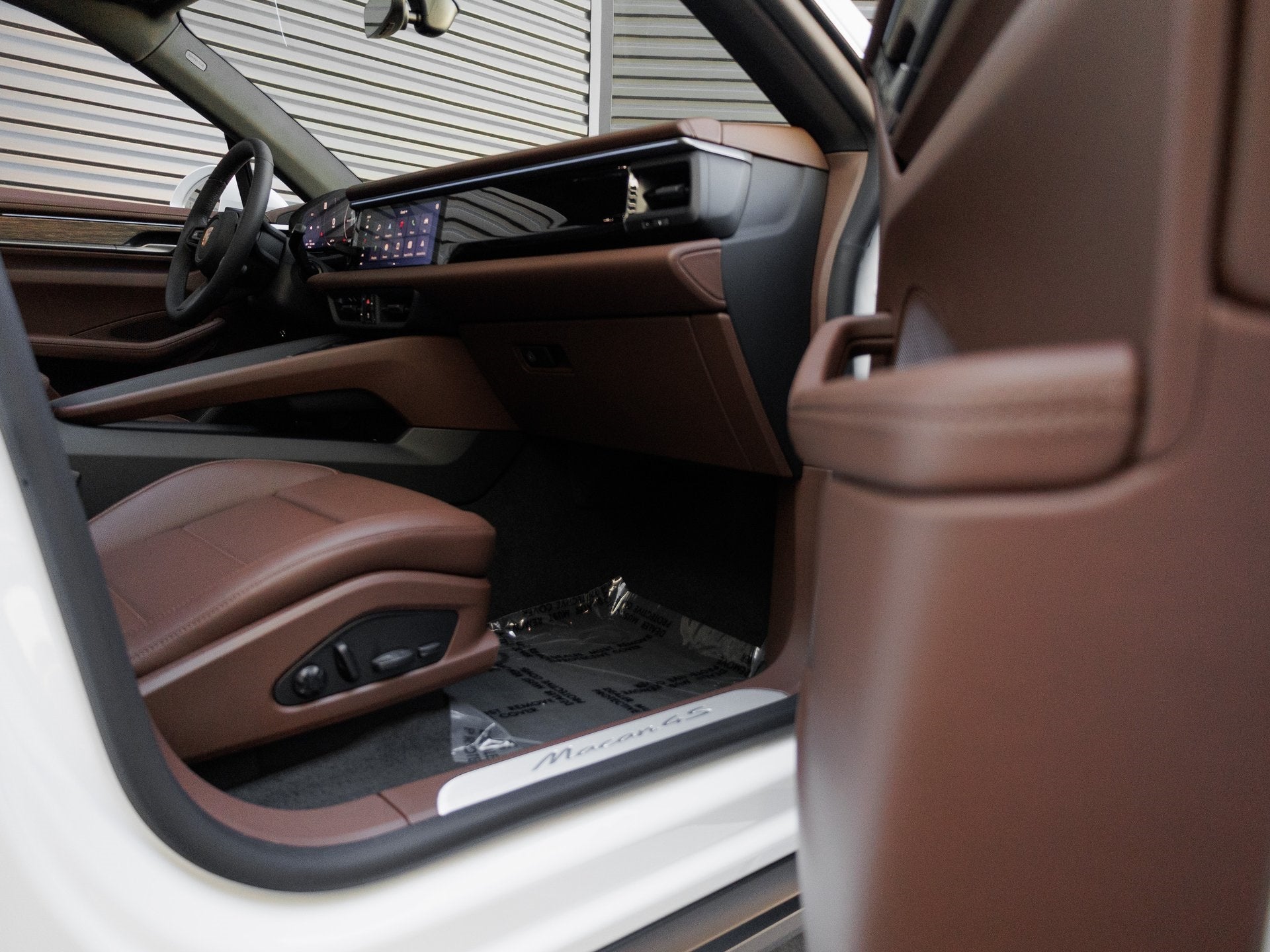 2025 Porsche Macan Macan 4S Electric