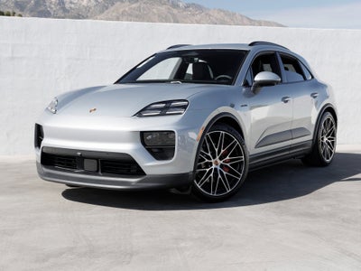 2026 Porsche Macan Macan 4S Electric