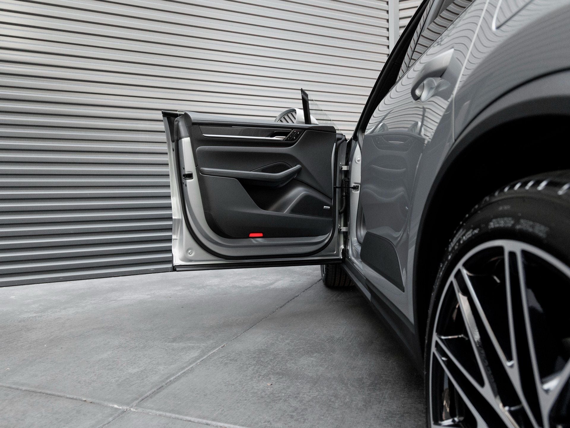 2026 Porsche Macan Macan 4S Electric