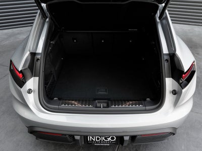 2026 Porsche Macan Macan 4S Electric