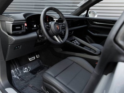 2026 Porsche Macan Macan 4S Electric