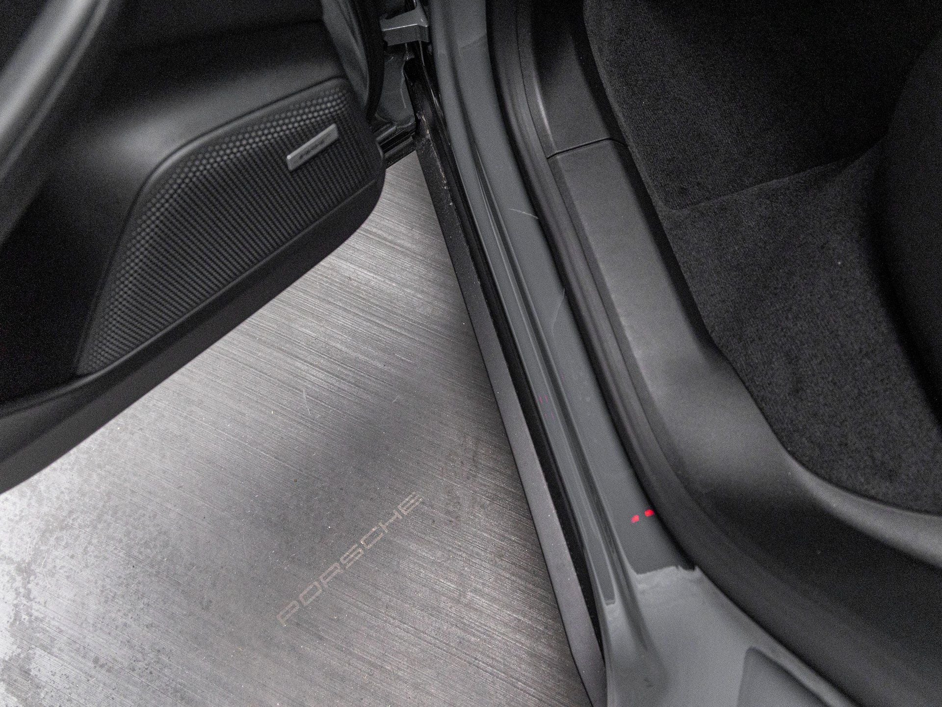 2026 Porsche Macan Macan 4S Electric