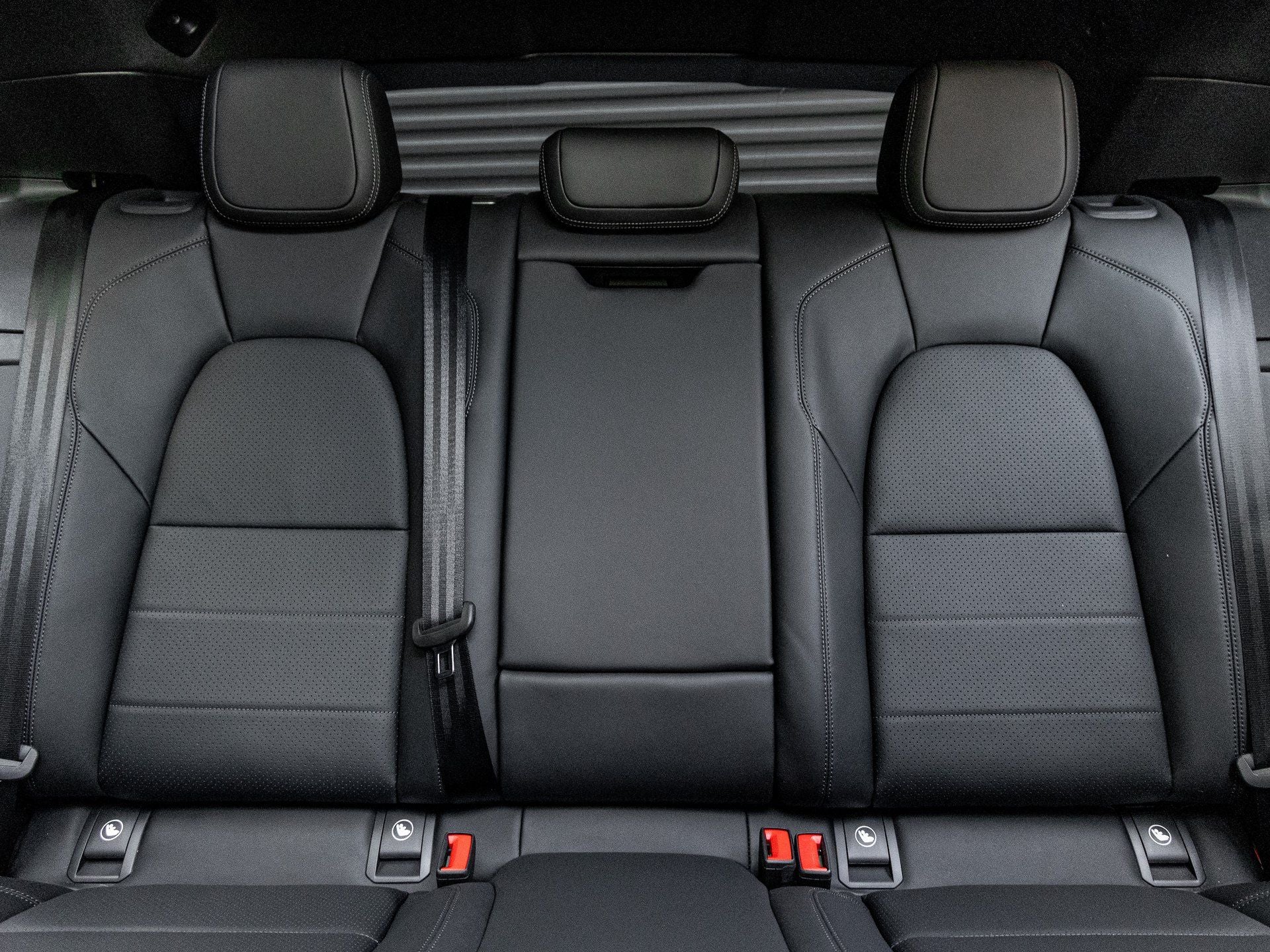 2026 Porsche Macan Macan 4S Electric