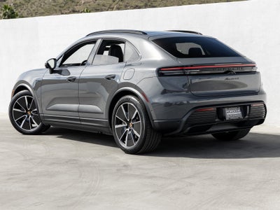 2026 Porsche Macan Macan 4S Electric