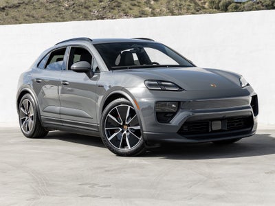 2026 Porsche Macan Macan 4S Electric