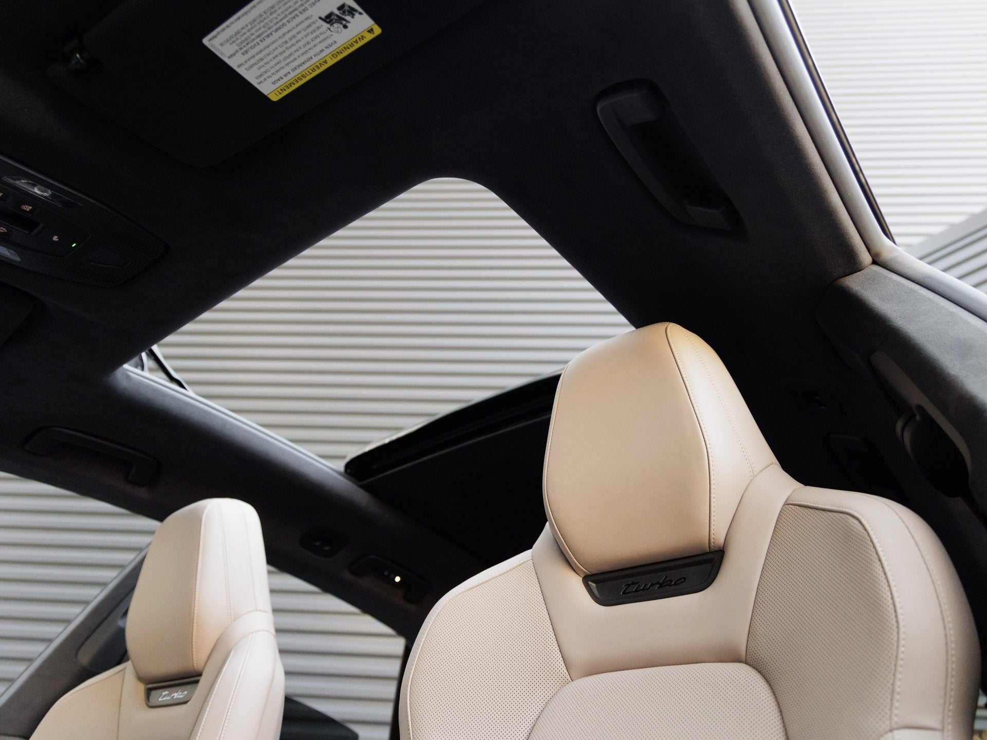 2024 Porsche Macan Macan Turbo Electric