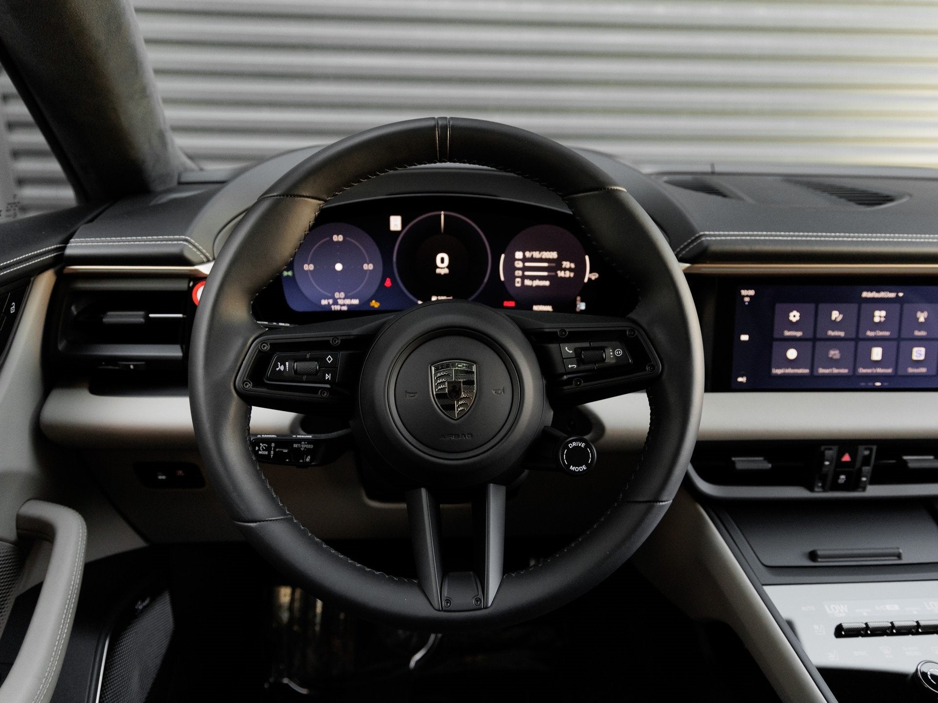 2024 Porsche Macan Macan Turbo Electric