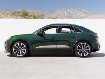 2024 Porsche Macan Macan Turbo Electric