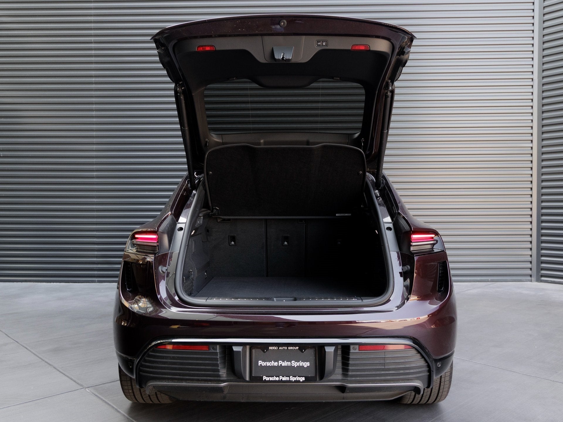 2024 Porsche Macan Macan Turbo Electric