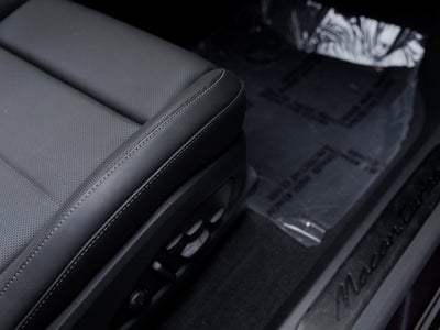 2024 Porsche Macan Macan Turbo Electric