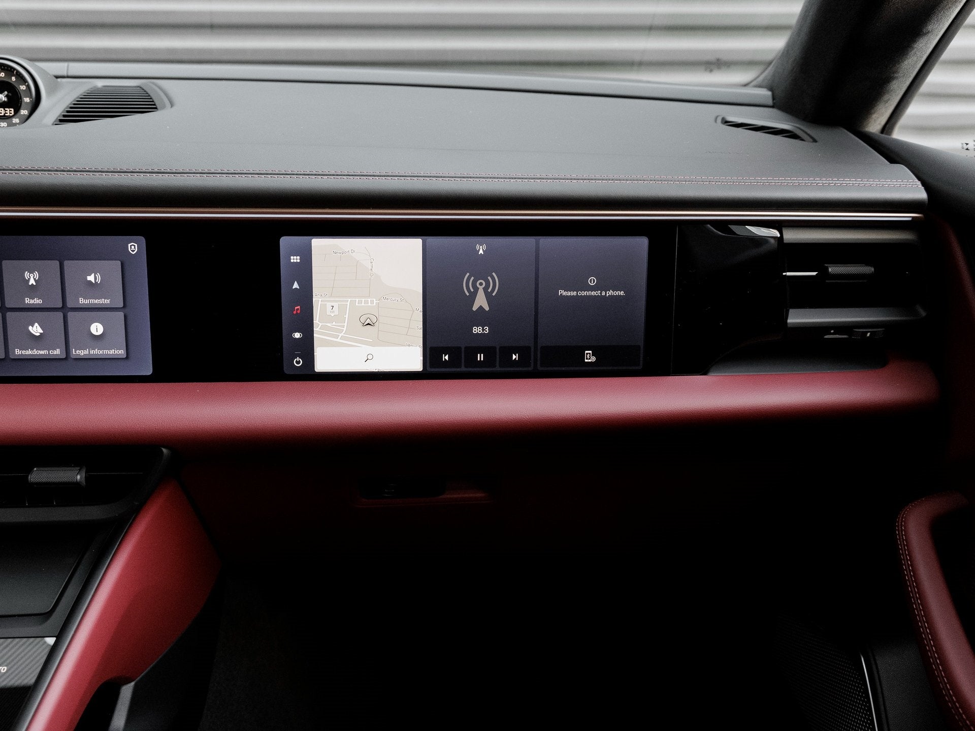 2025 Porsche Macan Macan Turbo Electric