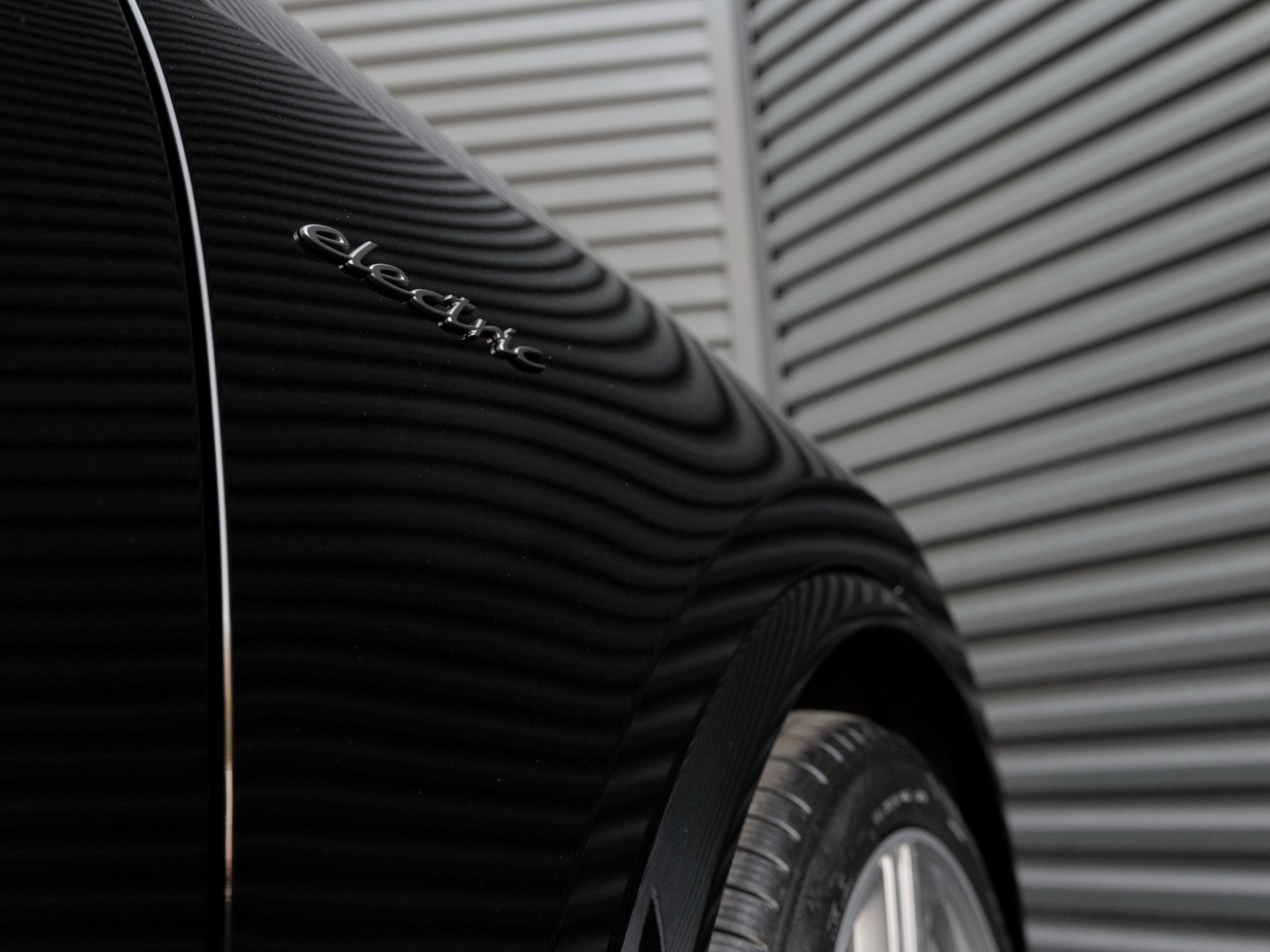 2025 Porsche Macan Macan Turbo Electric