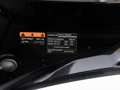 2025 Porsche Macan Macan Turbo Electric