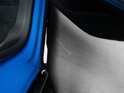 2026 Porsche Macan Macan Turbo Electric