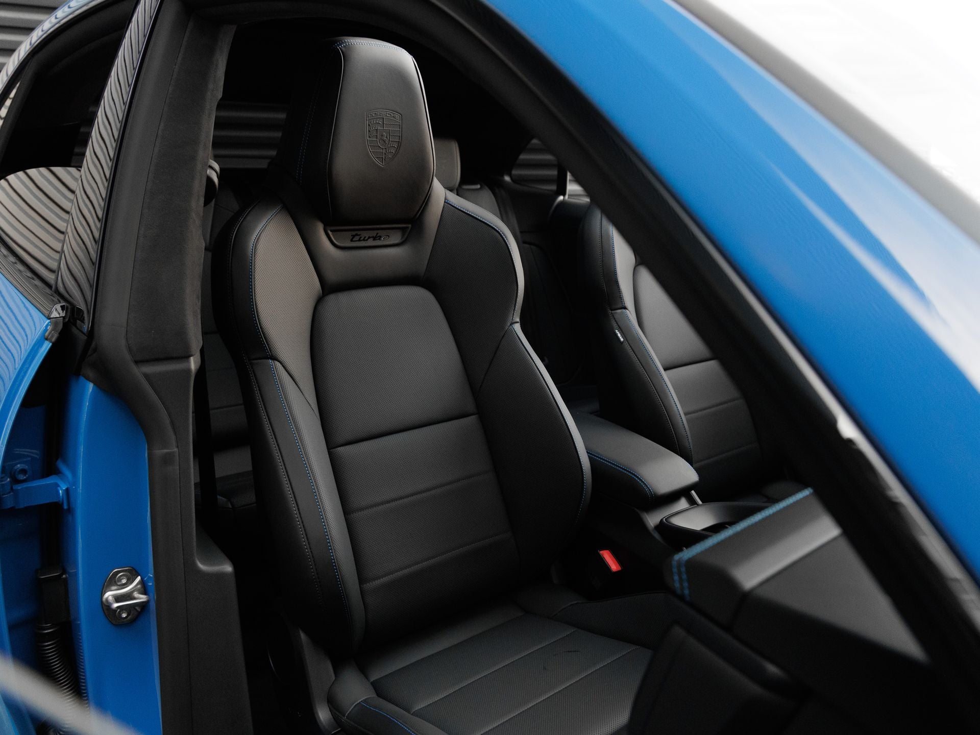 2026 Porsche Macan Macan Turbo Electric