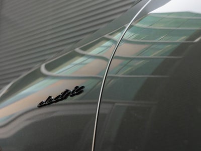 2026 Porsche Macan Macan Turbo Electric
