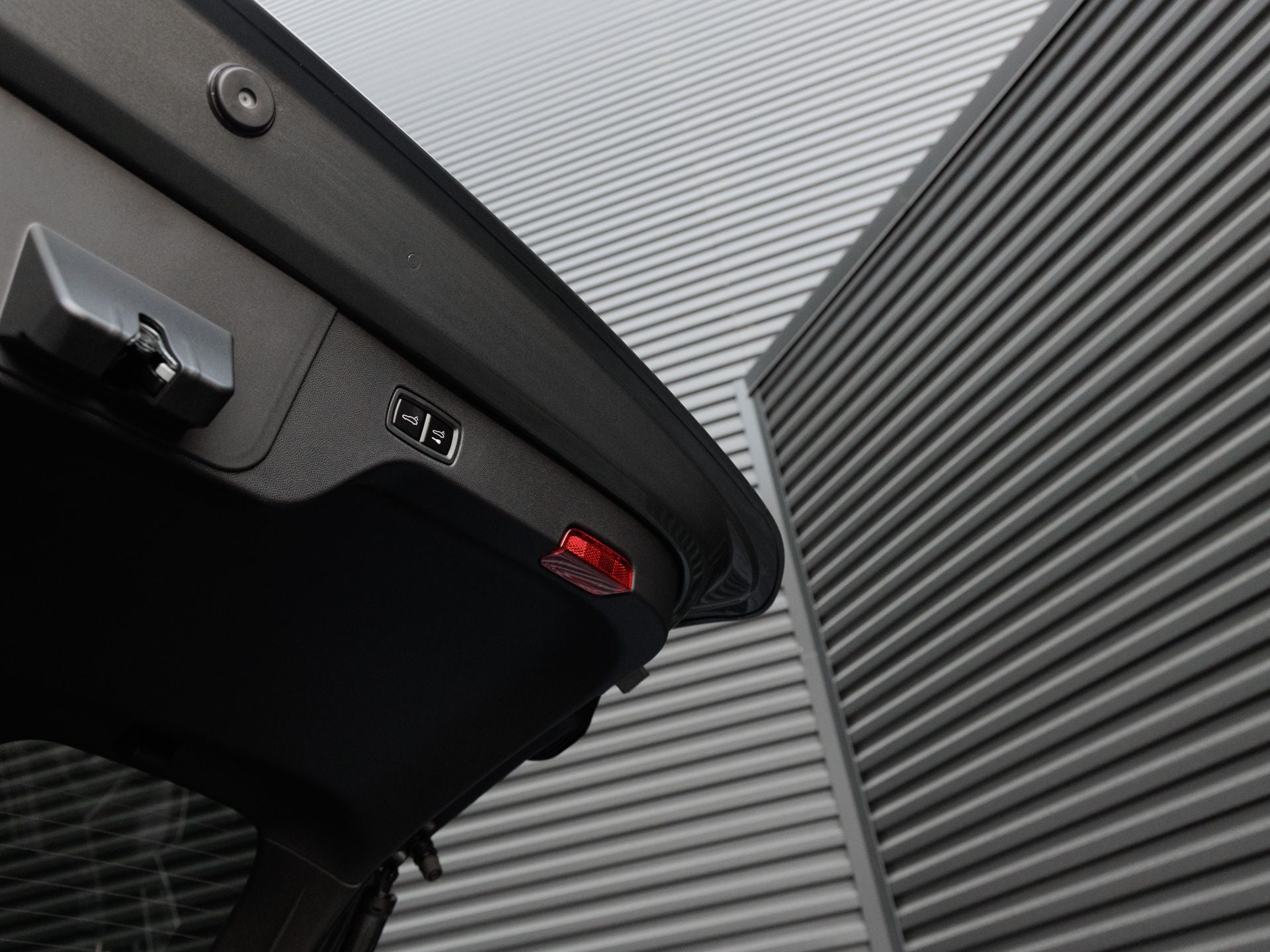 2026 Porsche Macan Macan Turbo Electric