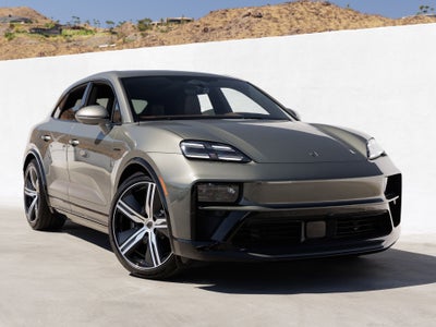 2026 Porsche Macan Macan Turbo Electric