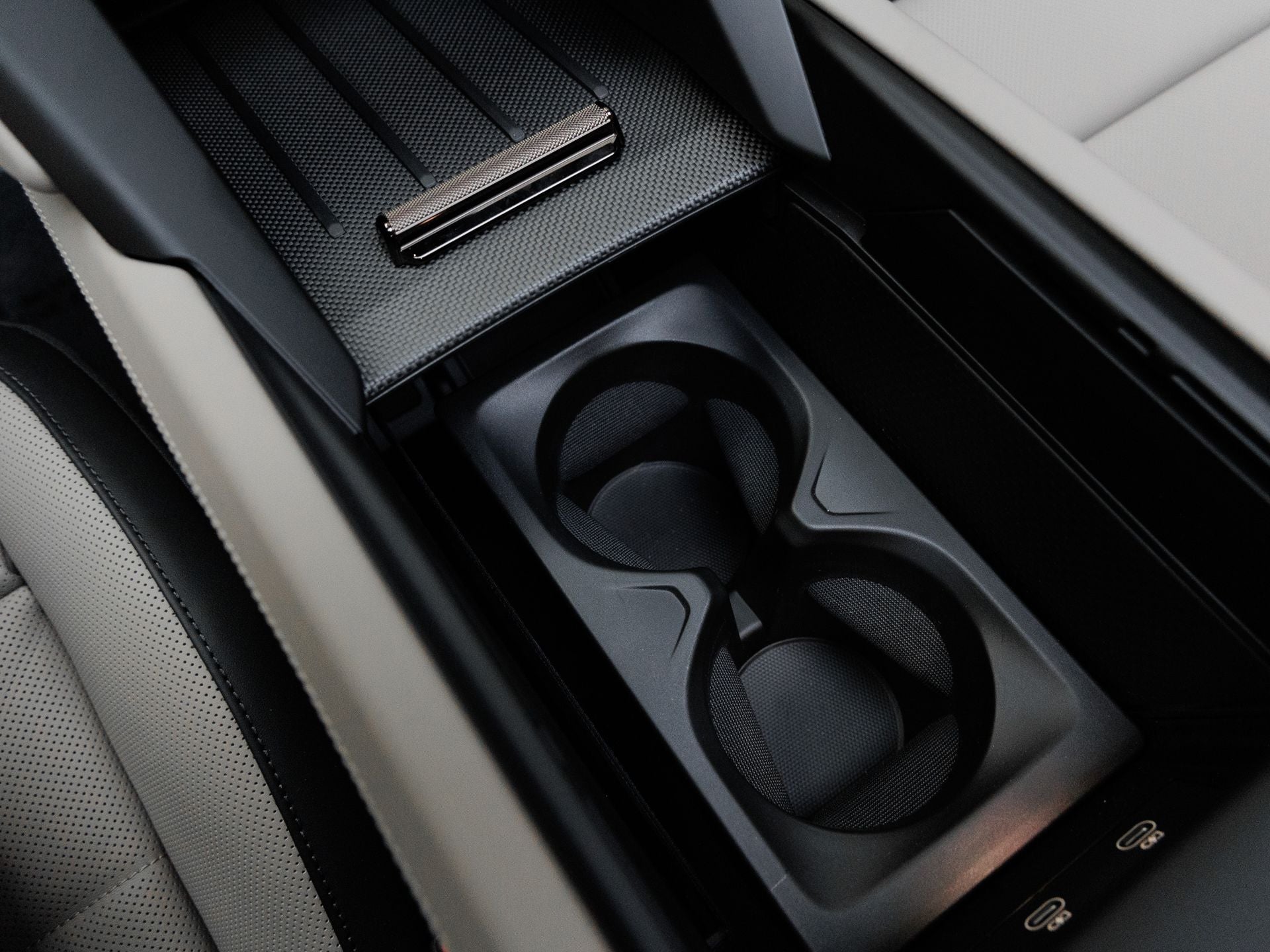 2026 Porsche Cayenne Cayenne Turbo Electric