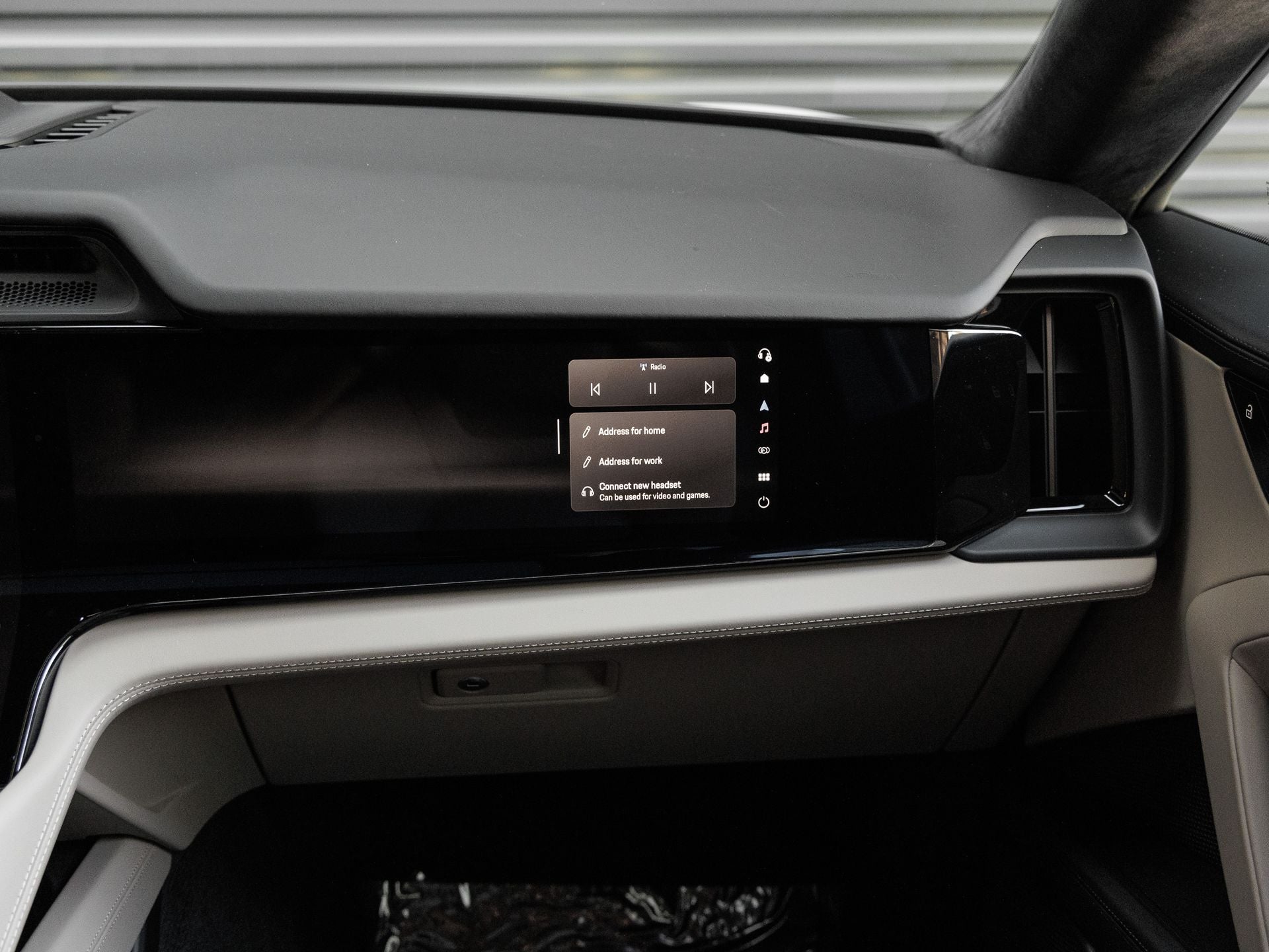 2026 Porsche Cayenne Cayenne Turbo Electric