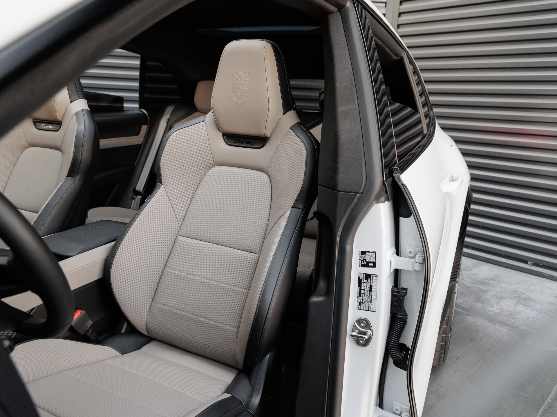 2026 Porsche Cayenne Cayenne Turbo Electric
