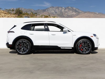2026 Porsche Cayenne Cayenne Turbo Electric