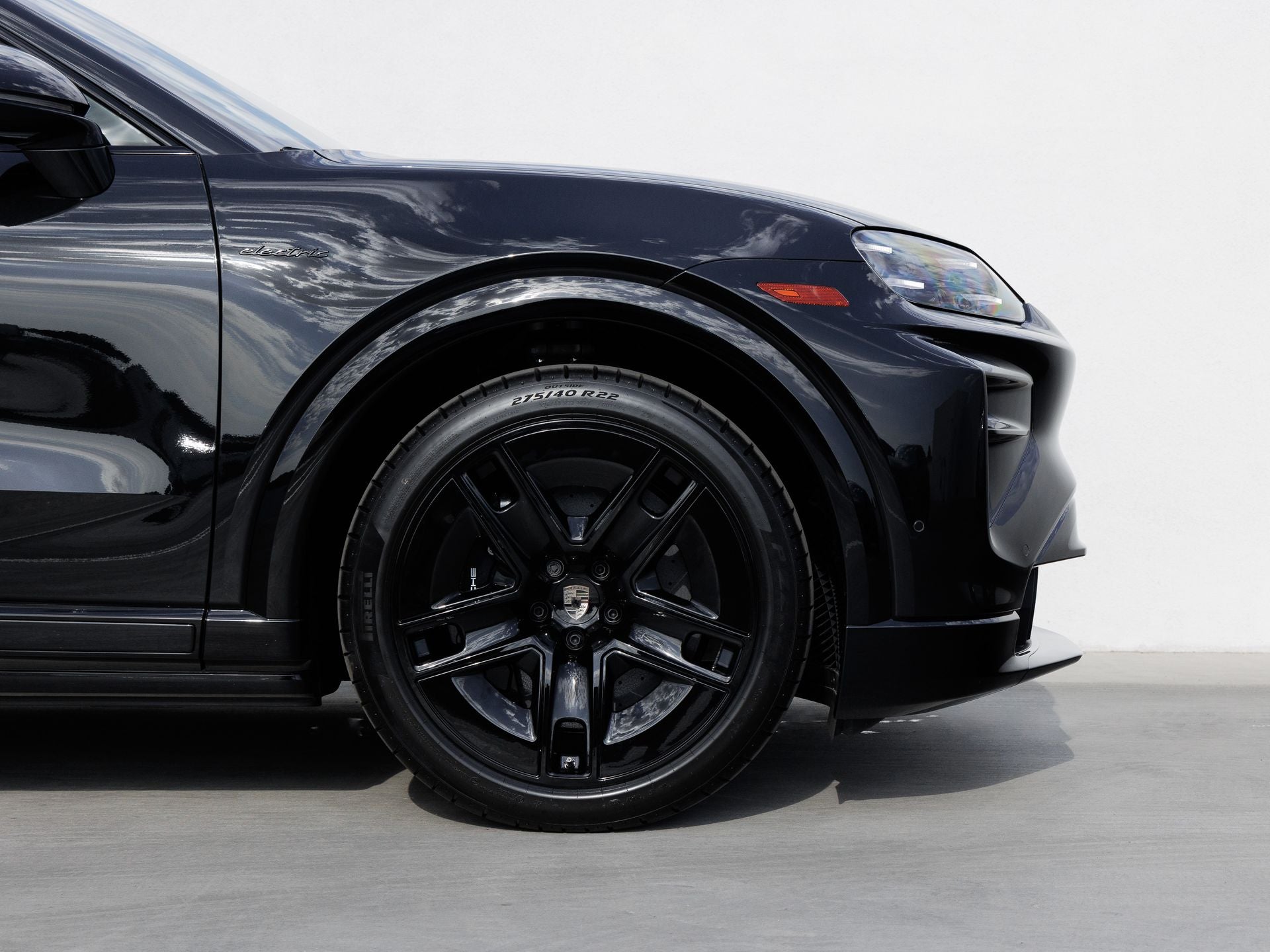2026 Porsche Cayenne Cayenne Turbo Electric