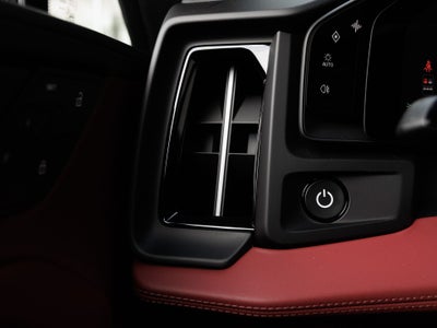 2026 Porsche Cayenne Cayenne Turbo Electric