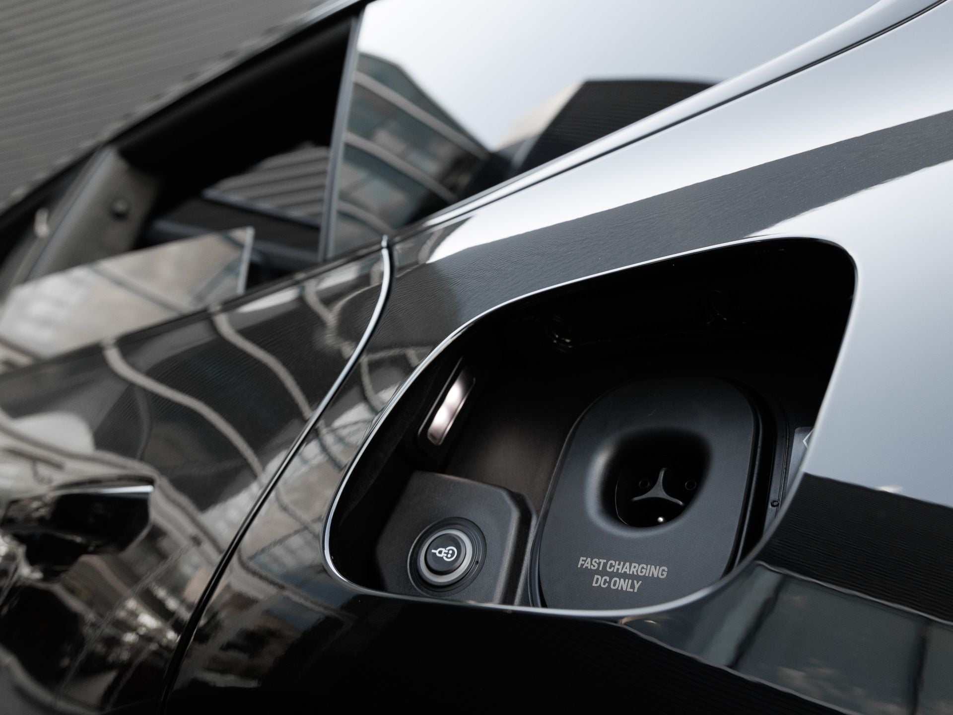 2026 Porsche Cayenne Cayenne Turbo Electric