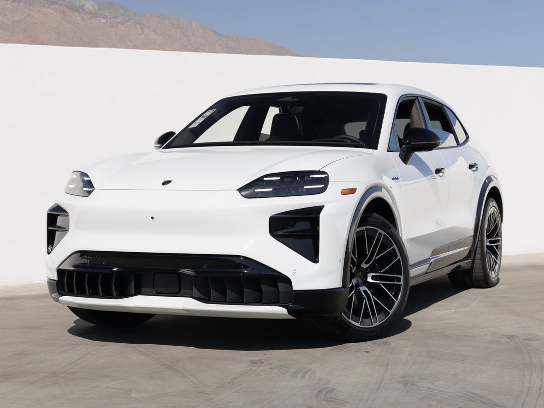 2026 Porsche Cayenne Turbo Electric — photo 1 of 48