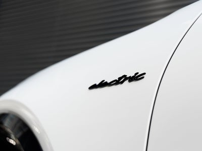2026 Porsche Cayenne Cayenne Turbo Electric