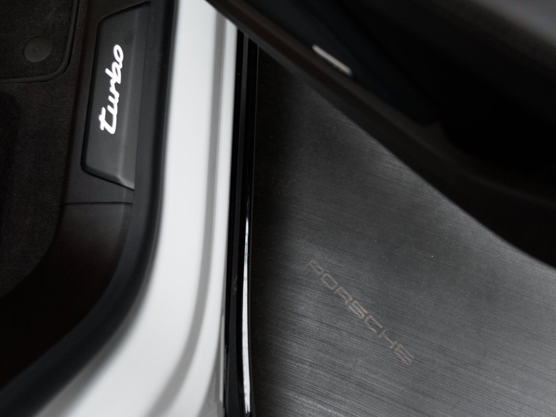 2026 Porsche Cayenne Cayenne Turbo Electric
