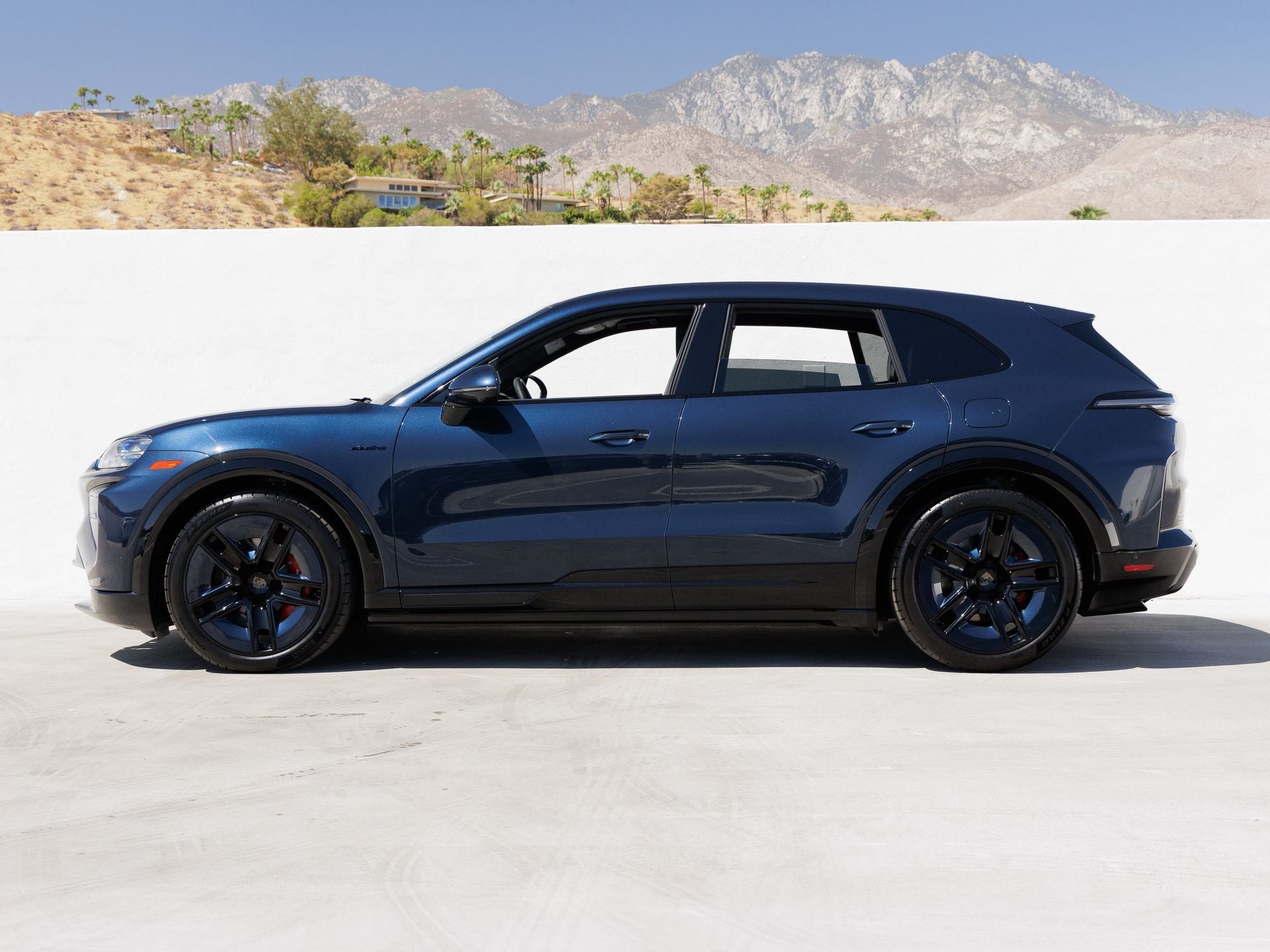 2026 Porsche Cayenne Cayenne Turbo Electric
