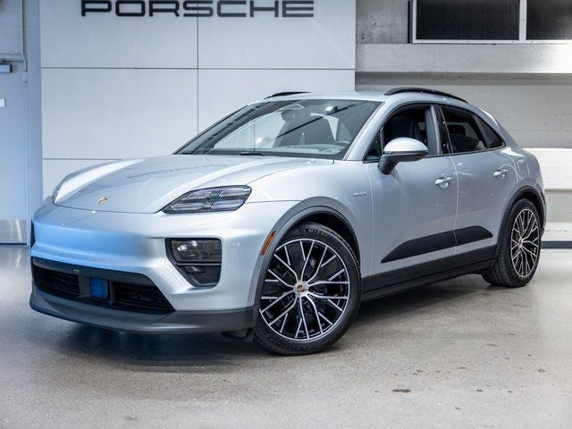 2025 Porsche Macan Electric Base