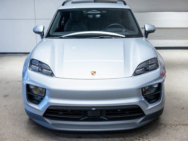 2025 Porsche Macan Electric Base