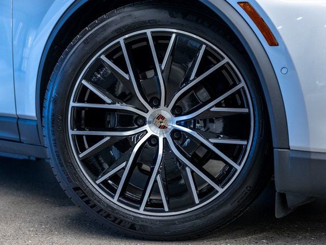 2025 Porsche Macan Electric Base