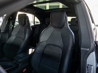 2025 Porsche Macan Electric Base