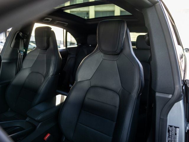 2025 Porsche Macan Electric Base