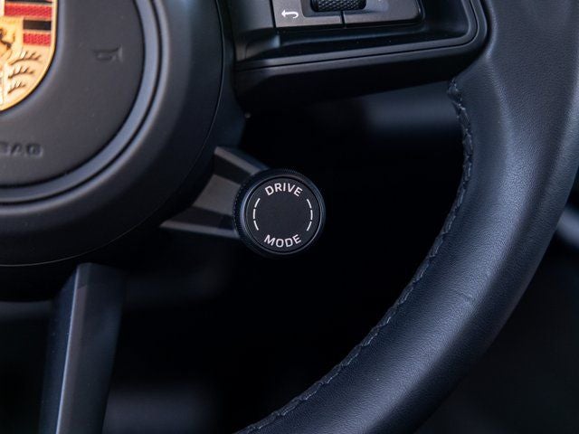 2025 Porsche Macan Electric Base