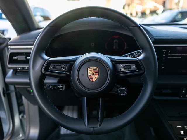 2025 Porsche Macan Electric Base