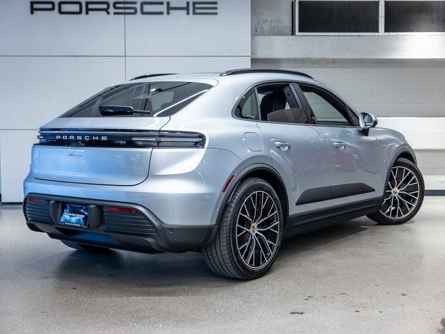 2025 Porsche Macan Electric Base