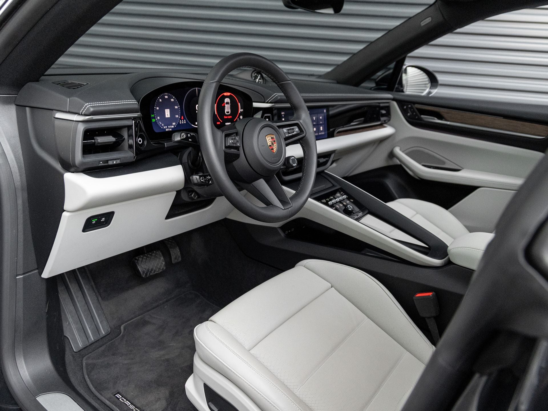 2025 Porsche Macan Macan Electric