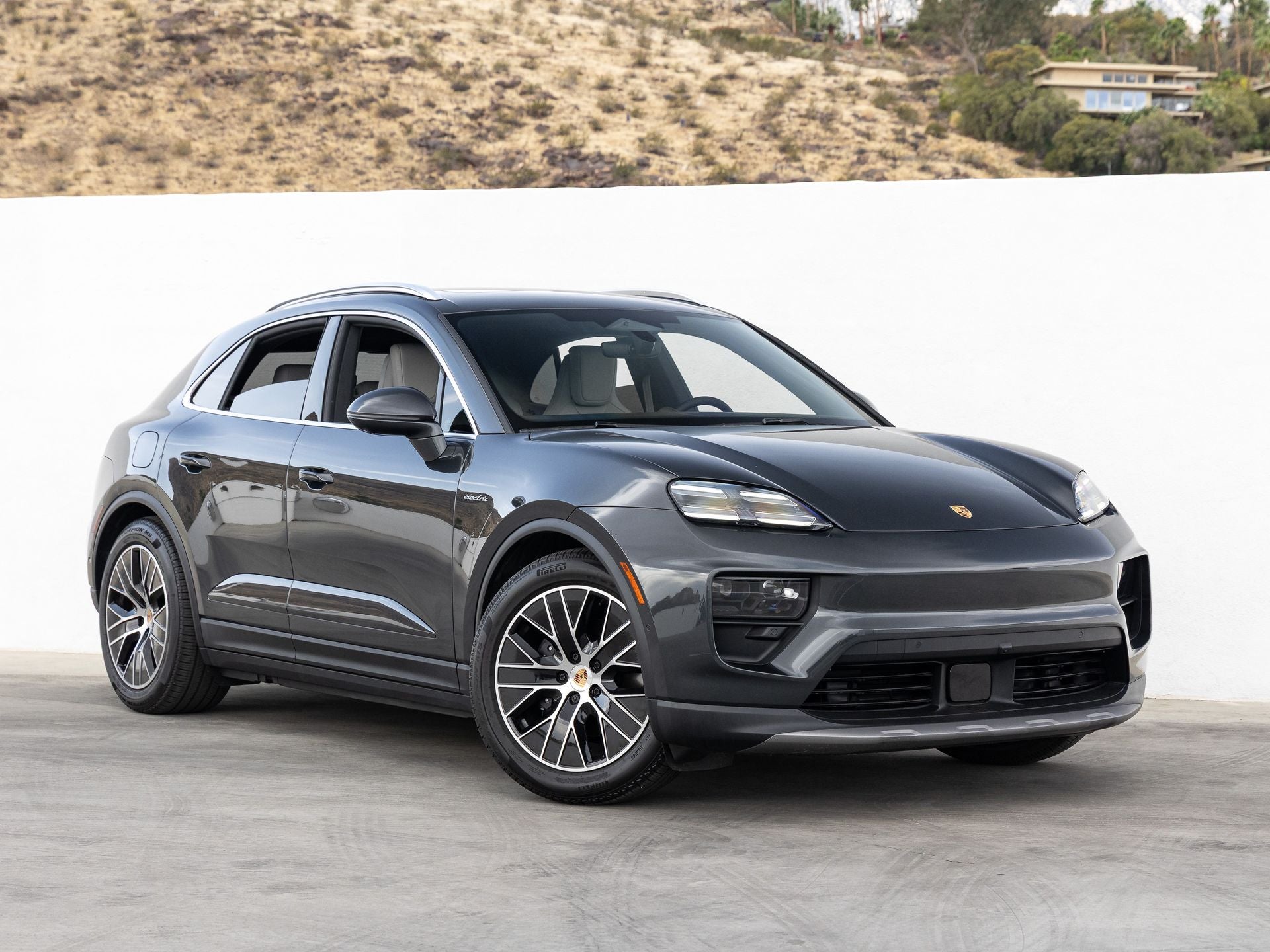 2025 Porsche Macan Macan Electric
