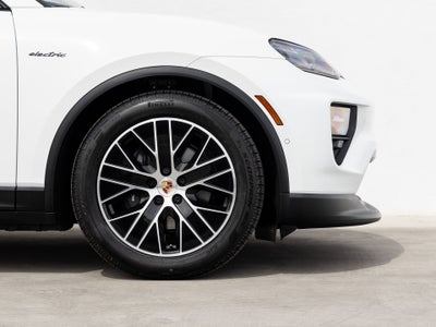 2026 Porsche Macan Electric